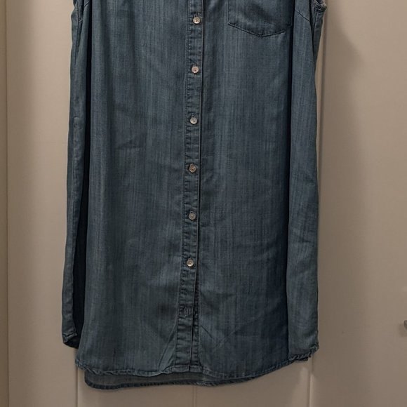 Sleeveless Light Blue Denim Tunic Top - Picture 4 of 4